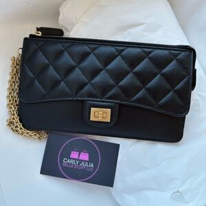 CHANEL Reissue Wristlet
